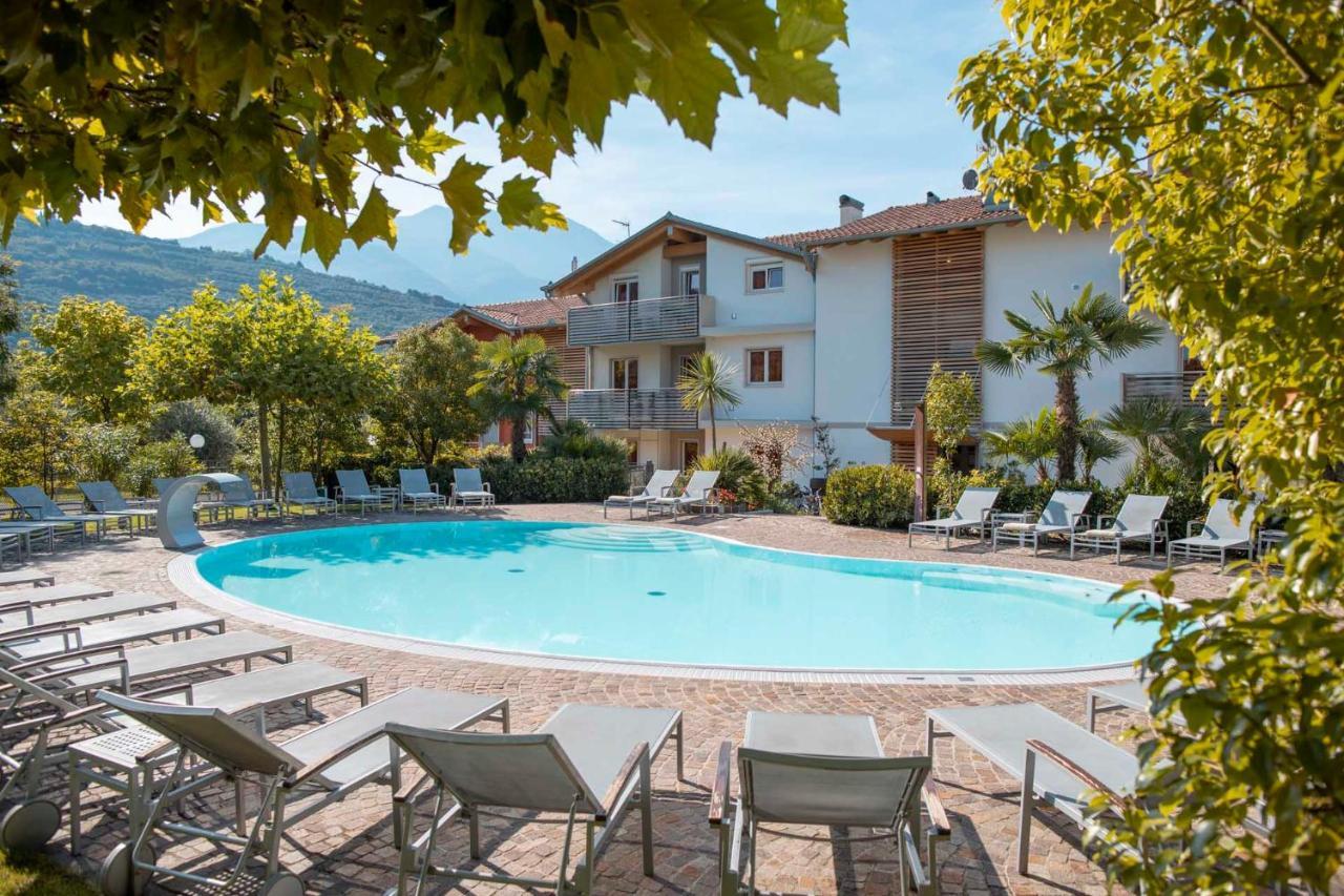4 Limoni Apartment Resort Riva del Garda Exterior foto